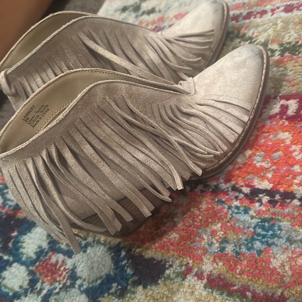 Coconuts By Matisse Size 8, Cream - image 2